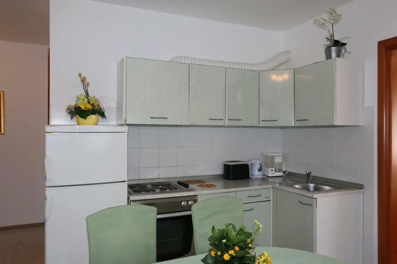 Apartmani Dani Malinska Chorvatsko
